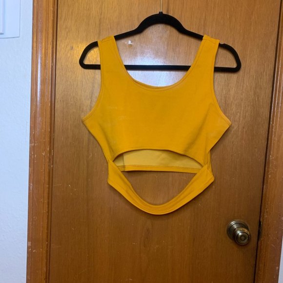 SHEIN Cutout Front Crop Tank Top - Picture 1 of 7